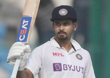 3 भारतीय बल्लेबाज जिन्होंने अपने पहले टेस्ट मैच की दोनों पारियों में खेली 50 रनों से ज्यादा की पारी