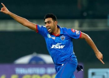 आईपीएल की नीलामी से पहले अहमदाबाद फ्रेंचाइजी इन 3 खिलाड़ियों को अपनी टीम में कर सकती है शामिल