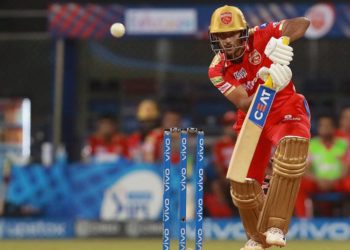 5 खिलाड़ी जिन्हें रिटेन करके उनकी फ्रेंचाइजी ने की बड़ी गलती, मेगा नीलामी में बिकते कम कीमत पर