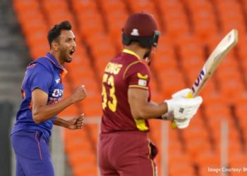 237 रनों के बचाव करते हुए प्रसिद्ध कृष्णा ने मचाया कहर, 44 रनों से जीता भारत