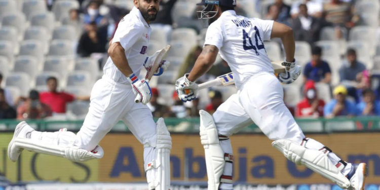 कोहली और विहारी की पारियों के दम पर श्रीलंका के खिलाफ पहले टेस्ट में चायकाल तक भारत मजबूत स्थिति में