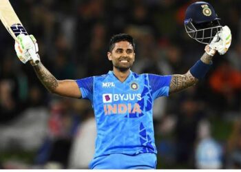 3 टी20 इंटरनेशनल क्रिकेट वर्ल्ड रिकॉर्ड जो सूर्यकुमार यादव 2023 में तोड़ सकते हैं
